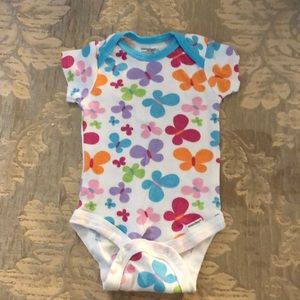 Onesies Butterfly 🦋 Print onesie